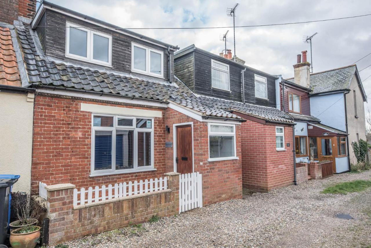 Sandy Lane Cottage In Reydon Southwold Exterior photo